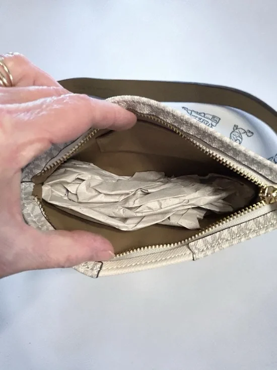 Michael Kors NWT Cream Monogram Belt Bag with Gold Hardware - Picture 3 of 4